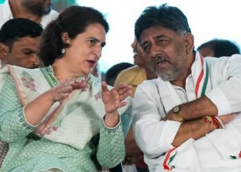 ಸಂಚಲನ ಮೂಡಿಸಿದ ಡಿಕೆಶಿ-ಪ್ರಿಯಾಂಕಾ ಮೀಟಿಂಗ್