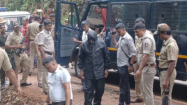 ಧರ್ಮಸ್ಥಳ ಪ್ರಕರಣ : ಕಾಡಿನಲ್ಲಿ ಏಳನೇ ದಿನ ಉತ್ಖನನ ಕಾರ್ಯ !