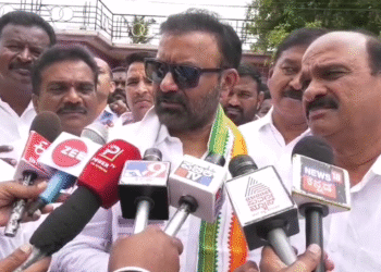 ಮೋದಿ ಸಾಹೇಬರ ದಿನದ ಖರ್ಚು ಏಷ್ಟು? ಮೊದಲು ರಿವೀಲ್ ಮಾಡಿ: ಸಂತೋಷ್ ಲಾಡ್