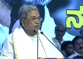 ಮೋದಿ ಅಕ್ರಮವಾಗಿ ಪ್ರಧಾನಿಯಾಗಿದ್ದಾರೆ ! | ಕೂಡಲೇ ಮೋದಿ ರಾಜೀನಾಮೆ ನೀಡಲಿ : ಸಿದ್ದರಾಮಯ್ಯ ಒತ್ತಾಯ