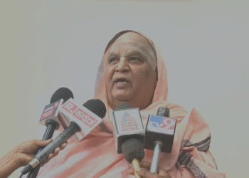 ರಾಜ್ಯದಲ್ಲಿ ನಿಜವಾದ ಕೋಡಿಶ್ರೀ ಭವಿಷ್ಯ | “ಹಣೆಗೆ ವಿಭೂತಿ ಇಟ್ಟು ಹಣೆ ಕೆತ್ತಿಸ್ಯಾರು, ನಾಮ ಇಟ್ರು ಅಳಿಸ್ಯಾರು” : ಧರ್ಮಸ್ಥಳದ ಬಗ್ಗೆ ಮಾರ್ಮಿಕ ಭವಿಷ್ಯ !?