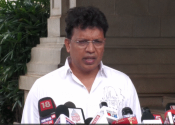 ಬೀದಿ ನಾಯಿಗಳ ಹಾವಳಿ “ಸುಪ್ರೀಂ” ಎಚ್ಚರಿಕೆ | ಬಿರಿಯಾನಿ ಕೊಟ್ಟರೆ …. : ಶಾಸಕ ಭರತ್‌ ಶೆಟ್ಟಿ ಟೀಕೆ