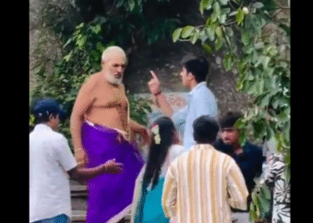 ಮಹಿಳೆಯೊಂದಿಗೆ ಅರ್ಚಕ ಅನುಚಿತ ವರ್ತನೆ | ಹಿಗ್ಗಾಮುಗ್ಗಾ ಹಲ್ಲೆ ಮಾಡಿದ ಯುವಕರು !
