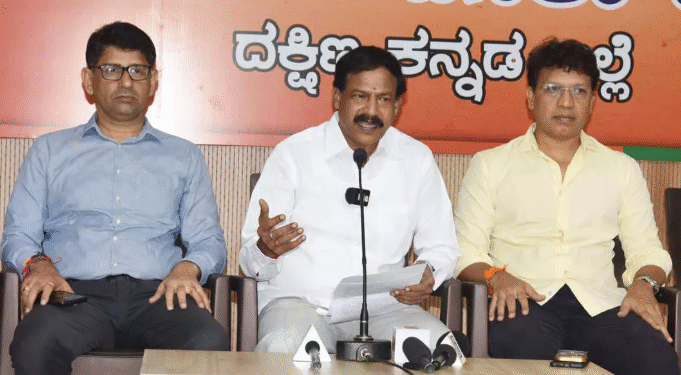 ಎಸ್‌.ಐ.ಟಿ ಬಗ್ಗೆ ಆಕ್ಷೇಪವಿಲ್ಲ | ಸೌಜನ್ಯ ಸೇರಿ ಇತರೆ ಪ್ರಕರನಗಳ ತನಿಖೆಯಾಗಲಿ : ಸತೀಶ್‌ ಕುಂಪಲ
