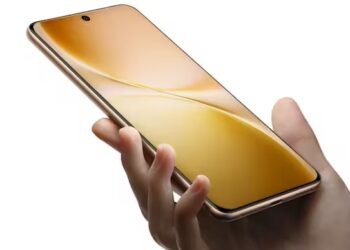 ವಿವೊ V60 ಭಾರತಕ್ಕೆ ಲಗ್ಗೆ: ಬೆಲೆ, ಫೀಚರ್ಸ್, ಮತ್ತು ಕ್ಯಾಮೆರಾ ಮಾಹಿತಿ ಬಹಿರಂಗ!