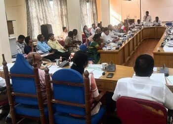 ಕುಂದಾಪುರ : ಅಂಬೇಡ್ಕರ್ ಪುತ್ಥಳಿ ನಿರ್ಮಾಣ, ಯುಜಿಡಿ ಕಾಮಗಾರಿ ವಿಳಂಬಕ್ಕೆ ಆಕ್ರೋಶ