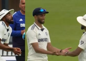 ಹ್ಯಾರಿ ಬ್ರೂಕ್ ಕ್ಯಾಚ್ ಕೈಚೆಲ್ಲಿದ ಸಿರಾಜ್: ಮೈದಾನದಲ್ಲೇ ಕಣ್ಣೀರಿಟ್ಟ ವೇಗಿಗೆ ಸಾಂತ್ವನ ಹೇಳಿದ ಪ್ರಸಿದ್ಧ್ ಕೃಷ್ಣ