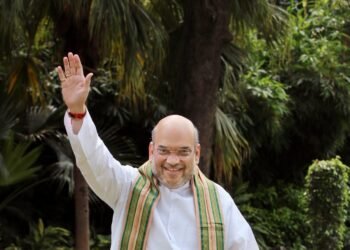 ಅಡ್ವಾಣಿ ದಾಖಲೆ ಮುರಿದ ಅಮಿತ್ ಶಾ: ಭಾರತದ ಅತಿ ದೀರ್ಘಾವಧಿ ಗೃಹ ಸಚಿವರೆಂಬ ಹೆಗ್ಗಳಿಕೆ