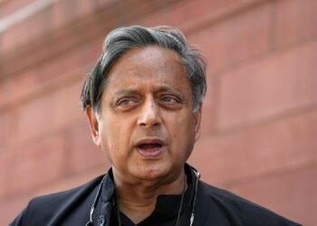 ಮತಗಳ್ಳತನ: ರಾಹುಲ್ ಗಾಂಧಿ ಆರೋಪಕ್ಕೆ ಶಶಿ ತರೂರ್ ಬೆಂಬಲ