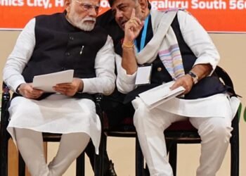 ಬೆಂಗಳೂರು ಸಮಗ್ರ ಅಭಿವೃದ್ಧಿಗೆ 1.50 ಲಕ್ಷ ರೂ. ಕೋಟಿ ಅನುದಾನ ಕೋರಿ ಪ್ರಧಾನಿಗೆ ಮನವಿ ಪತ್ರ ಸಲ್ಲಿಸಿದ ಡಿಸಿಎಂ