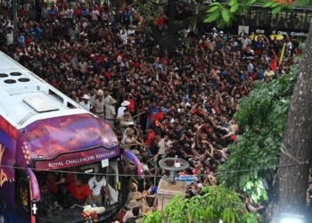 ಚಿನ್ನಸ್ವಾಮಿ ಕ್ರೀಡಾಂಗಣಕ್ಕೆ ಅಂತ್ಯ? ಬೆಂಗಳೂರಿನಲ್ಲಿ 80,000 ಆಸನ ಸಾಮರ್ಥ್ಯದ ಹೊಸ ವಿಶ್ವದರ್ಜೆಯ ಕ್ರೀಡಾಂಗಣಕ್ಕೆ ಸರ್ಕಾರದ ಅನುಮೋದನೆ