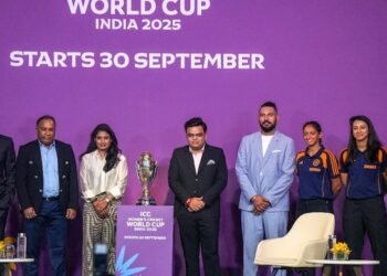 “ಕ್ಷಣದಲ್ಲಿ ಬದುಕಿ”: ಮಹಿಳಾ ವಿಶ್ವಕಪ್ಗೆ ಮುನ್ನ ಭಾರತ ತಂಡಕ್ಕೆ ಯುವರಾಜ್ ಸಿಂಗ್ ನೀಡಿದ ‘ಗೋಲ್ಡನ್’ ಸಲಹೆ