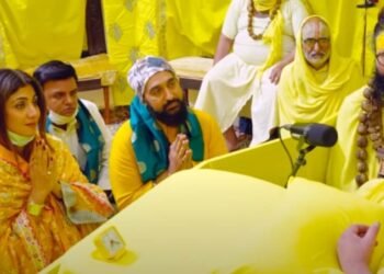 ಗುರು ಪ್ರೇಮಾನಂದ ಮಹಾರಾಜ್‌ಗೆ ಕಿಡ್ನಿ ನೀಡಲು ಮುಂದಾದ ರಾಜ್ ಕುಂದ್ರಾ: ದಂಗಾದ ಪತ್ನಿ ಶಿಲ್ಪಾ ಶೆಟ್ಟಿ!