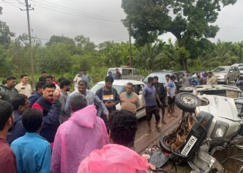 ಭೀಕರ ಅಪಘಾತ: ಇಬ್ಬರು ಬಲಿ