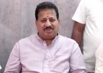 ಧರ್ಮಸ್ಥಳ ಪ್ರಕರಣ | ಸರ್ಕಾರ ಸುಮ್ಮನೇ ಕೂತು ನೋಡುತ್ತಿದೆ : ಶಾಸಕ ವಿಶ್ವನಾಥ್‌