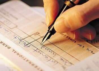 ಸಾಲ ಪಡೆಯಲು ಬ್ಲ್ಯಾಂಕ್ ಚೆಕ್ ನೀಡುವುದು ಕಡ್ಡಾಯವೇ? ನಿಯಮ ತಿಳಿದುಕೊಳ್ಳಿ