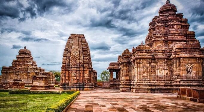 ಬಾದಾಮಿ ಚಾಲುಕ್ಯರ ಕಾಲದ ಶಿಲ್ಪಕಲೆಯ ವೈಭವ
