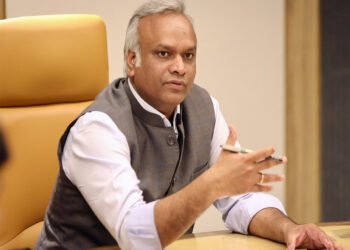 ಯತ್ನಾಳ್ ಬಿಜೆಪಿಯಿಂದ ಉಚ್ಛಾಟನೆ ಯಾಕಾಗಿದ್ದಾರೆ ಎಂದು ತಿಳಿದುಕೊಳ್ಳಲಿ : ಪ್ರಿಯಾಂಕ್ ಖರ್ಗೆ