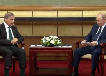 ಭಾರತದಂತೆ ನಮ್ಮೊಂದಿಗೂ ಸ್ನೇಹದಿಂದ ಇರಿ; ಪಾಕ್ ಪ್ರಧಾನಿ