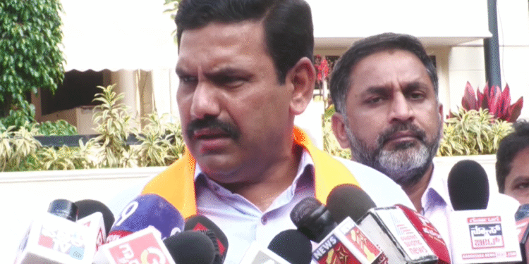 ʼಪಾಕಿಸ್ತಾನ್ ಜಿಂದಾಬಾದ್' ಕೂಗಿಸುವುದು ಕಾಂಗ್ರೆಸ್‌ ಸರ್ಕಾರದ ಅಜೆಂಡಾ : ವಿಜಯೇಂದ್ರ ಕೆಂಡಾಮಂಡಲ