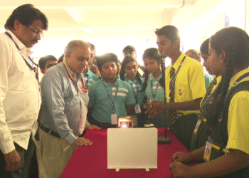 ನೆಹರೂ ತಾರಾಲಯದಲ್ಲಿ ವಿಜ್ಞಾನ ಪ್ರದರ್ಶನ