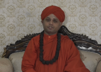 ಸರ್ಕಾರದ ಸಾಮಾಜಿಕ, ಶೈಕ್ಷಣಿಕ ಸಮೀಕ್ಷೆಯನ್ನು ಸ್ವಾಗತಿಸುತ್ತೇನೆ: ಇಮ್ಮಡಿ ಸಿದ್ಧರಾಮೇಶ್ವರ ಶ್ರೀಗಳು