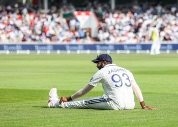 ಕೆಲಸದ ಹೊರೆ ನಿರ್ವಹಣೆ ಅತಿಯಾಗಿ ಅಂದಾಜಿಸಲಾಗಿದೆಯೇ? ಇಂಗ್ಲೆಂಡ್ನಲ್ಲಿ ಜಸ್ಪ್ರೀತ್ ಬುಮ್ರಾ ಎರಡು ಟೆಸ್ಟ್ಗಳನ್ನು ತಪ್ಪಿಸಿಕೊಳ್ಳಬೇಕಿತ್ತೇ?