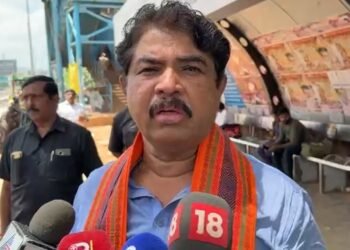 ಕಲ್ಲು ತೂರಾಟ : ಮುಂದಿನ ವರ್ಷ ಗಣಪತಿಯನ್ನೇ ಸಿದ್ದರಾಮಯ್ಯ ಬ್ಯಾನ್ ಮಾಡುತ್ತಾರೆ : ಅಶೋಕ್ ಕಿಡಿ