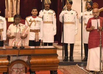 ಸಿ.ಪಿ. ರಾಧಾಕೃಷ್ಣನ್ ನೂತನ ಉಪರಾಷ್ಟ್ರಪತಿ: ನಿರ್ಗಮಿತ ಉಪರಾಷ್ಟ್ರಪತಿ ಧನಕರ್ ಉಪಸ್ಥಿತಿ