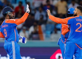 ‘ಕೈಕುಲುಕದ’ ವಿವಾದ: ಪಾಕ್ ಮಣಿಸಿದ ಐಸಿಸಿ, ಕ್ಷಮೆಯಾಚಿಸಿದ ಮ್ಯಾಚ್ ರೆಫರಿ, ಕೊನೆಗೂ ಪಂದ್ಯಕ್ಕಿಳಿದ ಪಾಕಿಸ್ತಾನ