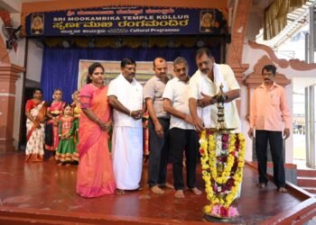 ಕೊಲ್ಲೂರು ಶ್ರೀ ಕ್ಷೇತ್ರ ಮೂಕಾಂಬಿಕಾ ದೇವಸ್ಥಾನದಲ್ಲಿ ಇಂದಿನಿಂದ ನವರಾತ್ರಿ ಸಡಗರ