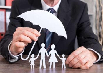 ವಿಮೆ ಮಾಡಿಸಿದವರು, ನಾಮಿನಿ ತೀರಿಕೊಂಡರೆ, ಕ್ಲೇಮ್ ಹಣ ಯಾರಿಗೆ ಸೇರುತ್ತದೆ?