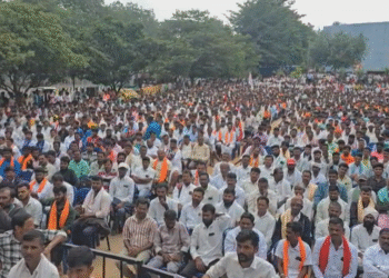 ಒಳ ಮೀಸಲಾತಿ ಕಿಚ್ಚು | ಫ್ರೀಡಂ ಪಾರ್ಕ್‌ ನಲ್ಲಿ ಉಗ್ರ ಪ್ರತಿಭಟನೆ
