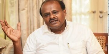 ಗುಂಡಿಯೂರಾಗಿ ಬದಲಾದ ಗ್ರೇಟರ್ ಬೆಂಗಳೂರು : ಡಿಕೆಶಿ ವಿರುದ್ಧ ಹೆಚ್ ಡಿ ಕೆ ಟೀಕೆ