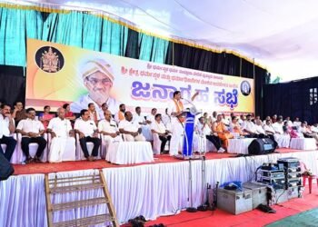 ಧರ್ಮಸ್ಥಳ ಪ್ರಕರಣ | ಕ್ಷೇತ್ರದ ಪರವಾಗಿ ದೃಢವಾಗಿ ನಿಲ್ಲಬೇಕಿದೆ : ವಜ್ರದೇಹಿ ಸ್ವಾಮೀಜಿ