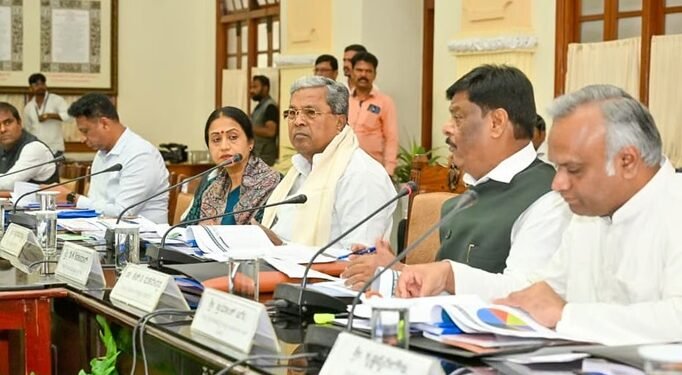 ನೇಪಾಳ ಹಿಂಸಾಚಾರ | ಕನ್ನಡಿಗೆ ರಕ್ಷಣೆಗೆ ಸರ್ಕಾರ ಬದ್ಧ : ಸಿಎಂ ಸಿದ್ದರಾಮಯ್ಯ