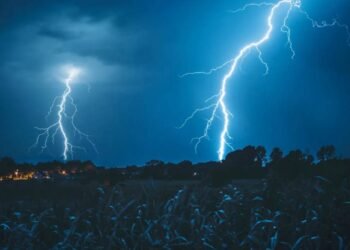 ಮಂಗಳೂರು | ಸಿಡಿಲು ಬಡಿದು ಎರಡು ಮನೆಗಳಿಗೆ ಹಾನಿ : 6 ಮಂದಿ ಗಾಯ