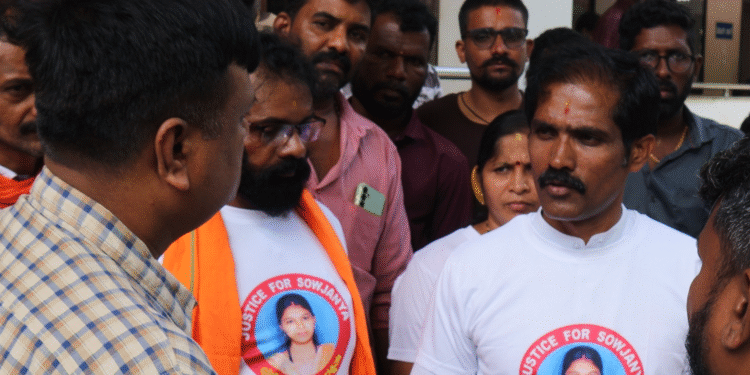 ಸೌಜನ್ಯ ಕೇಸ್‌ : ನ್ಯಾಯಕ್ಕಾಗಿ ಪ್ರಾರ್ಥನೆ ಸಲ್ಲಿಸಿದ ಹೋರಾಟಗಾರರು !
