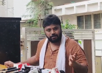 ಬಿಜೆಪಿಯವರು ನನ್ನನ್ನು ವಿಷ್ಣುವಿನ ಮಾಡ್ರನ್ ಅವತಾರದಲ್ಲಿ ನೋಡ್ತಿದ್ದಾರೆ : ಪ್ರದೀಪ್ ಈಶ್ವರ್