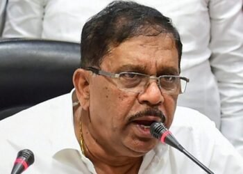 ಸಿಎಂ ಬದಲಾವಣೆ ವಿಚಾರ| ಯಾವಹೊತ್ತಿಗೆ ಯಾವ ಔಷಧ ಕೊಡಬೇಕು ಎಂದು ಹೈಕಮಾಂಡ್ಗೆ ಗೊತ್ತಿದೆ: ಜಿ.ಪರಮೇಶ್ವರ್