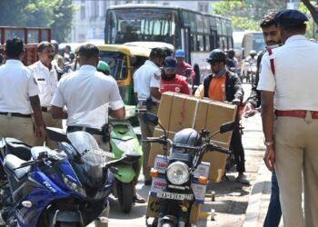 ಬೈಕ್ ಸವಾರರೇ ಹುಷಾರ್.. ಇನ್ಮುಂದೆ ನೀವು ಈ ಮಿಸ್ಟೇಕ್ ಮಾಡಿದ್ರೆ ಕ್ರಿಮಿನಲ್ ಕೇಸ್ ಫಿಕ್ಸ್!