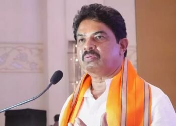 ನವೆಂಬರ್-ಡಿಸೆಂಬರ್ ಒಳಗೆ ಸಿದ್ದರಾಮಯ್ಯ ಸಿಎಂ ಹುದ್ದೆ ಕಳೆದುಕೊಳ್ತಾರೆ: ಆರ್.ಅಶೋಕ್ ಆಕ್ರೋಶ