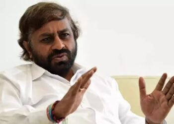 ಭಾರ ಲೋಹಯುಕ್ತ ರಾಸಾಯನಿಕ ಪಟಾಕಿ ಮಾರಾಟಗಾರರ ಲೈಸೆನ್ಸ್ ರದ್ದು ಮಾಡಿ : ಖಂಡ್ರೆ ಸೂಚನೆ!