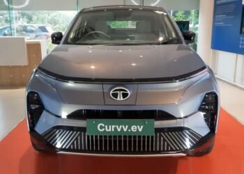 ಟಾಟಾದಿಂದ ದೀಪಾವಳಿ ಧಮಾಕಾ: ಎಲೆಕ್ಟ್ರಿಕ್ ಕಾರುಗಳ ಮೇಲೆ 1.90 ಲಕ್ಷ ರೂಪಾಯಿವರೆಗೆ ಭರ್ಜರಿ ರಿಯಾಯಿತಿ!