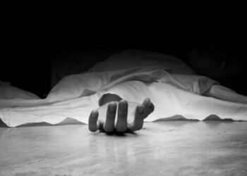 ಮನೆಯಲ್ಲಿ ಪ್ರೀತಿಗೆ ನಿರಾಕರಣೆ – ಬೆಂಗಳೂರಿನ ಲಾಡ್ಜ್‌ನಲ್ಲಿ ಪೆಟ್ರೋಲ್ ಸುರಿದುಕೊಂಡು ಪ್ರೇಮಿಗಳು ಆತ್ಮಹತ್ಯೆ!