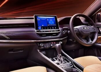 ಜೀಪ್ ಕಂಪಾಸ್ ‘ಟ್ರ್ಯಾಕ್ ಎಡಿಷನ್’ ಬಿಡುಗಡೆ: ಬೆಲೆ 26.78 ಲಕ್ಷ ರೂಪಾಯಿಯಿಂದ ಆರಂಭ!