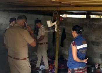 ಸಿಲಿಂಡರ್ ಸೋರಿಕೆ : ಮೂವರು ಕಾರ್ಮಿಕರು ಸಾವು, 4 ಮಂದಿಗೆ ಗಂಭೀರ ಗಾಯ