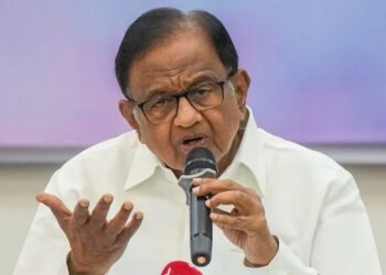 ಆಪರೇಷನ್ ಬ್ಲೂ ಸ್ಟಾರ್ ಮಾಡಿದ್ದು ಸರಿಯಲ್ಲ, ಆ ತಪ್ಪಿಗಾಗಿ ಇಂದಿರಾ ಗಾಂಧಿ ಪ್ರಾಣ ತೆರಬೇಕಾಯ್ತು : ಚಿದಂಬರಂ!