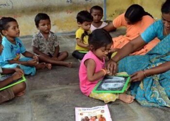 332 ಅಂಗನವಾಡಿ ಕಾರ್ಯಕರ್ತೆಯರ ನೇಮಕ: SSLC, PUC ಪಾಸಾದವರಿಗೆ ಸಿಹಿ ಸುದ್ದಿ