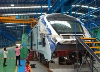 ಕೇಂದ್ರ ಸರ್ಕಾರದ ರೈಲ್‌ ಕೋಚ್ ಫ್ಯಾಕ್ಟರಿಯಲ್ಲಿ ಸೂಪರಿಂಟೆಂಡೆಂಟ್ ಹುದ್ದೆಗಳ ನೇಮಕ : ಅರ್ಜಿ ಸಲ್ಲಿಸಲು ಇಲ್ಲಿದೆ ಮಾಹಿತಿ